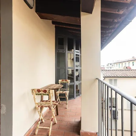 Fabio's Rustic Flat Firenze